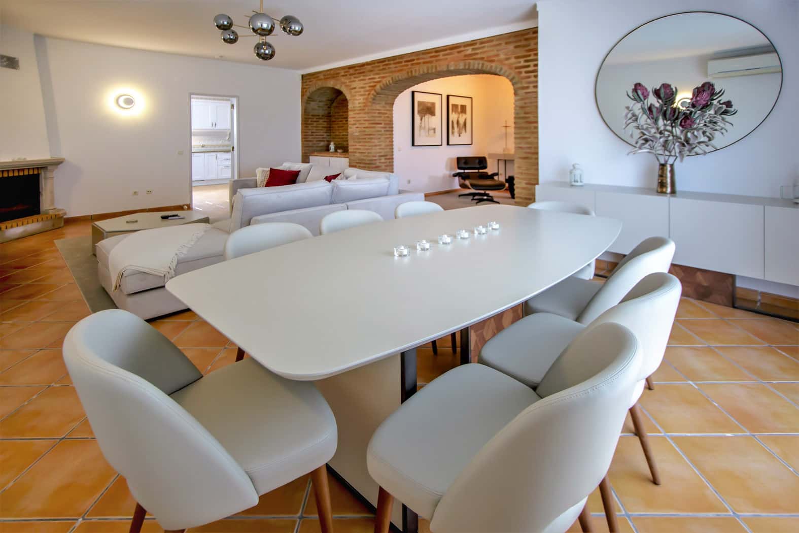 Villa Miracampo by Portucasa